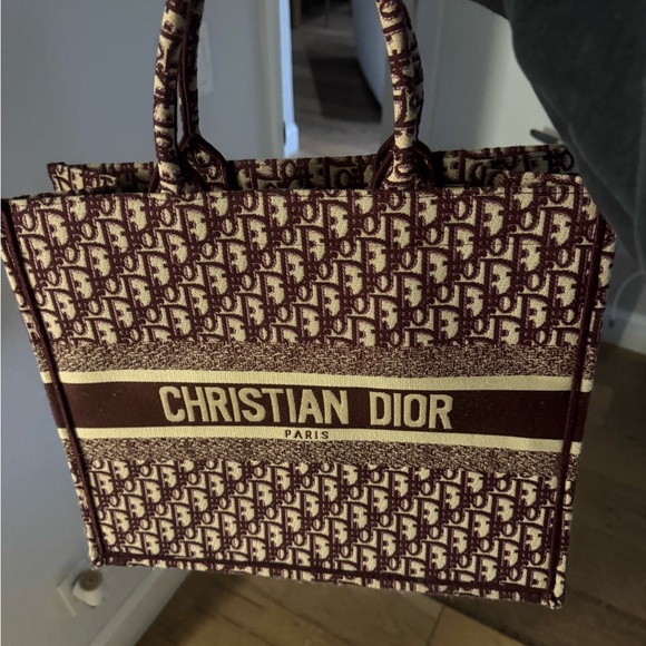 Christian Dior ish Monogram Tote Bag - Picture 5 of 7